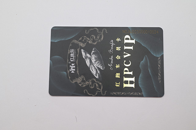 滴膠會(huì)員卡的特性如何？